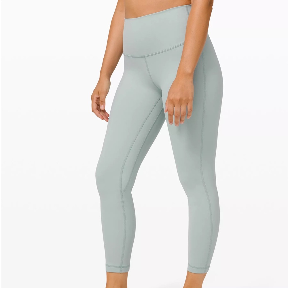 Light blue Lululemon Align II Leggings 25”